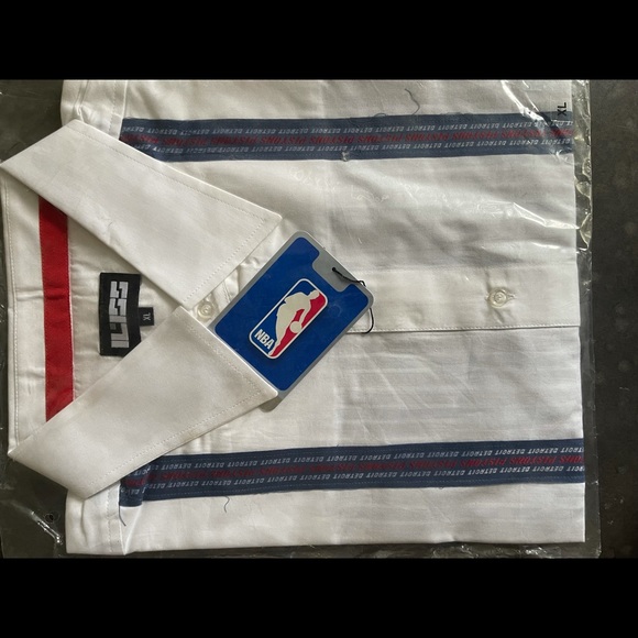 Sport button up shirts for men - Picture 4 of 4